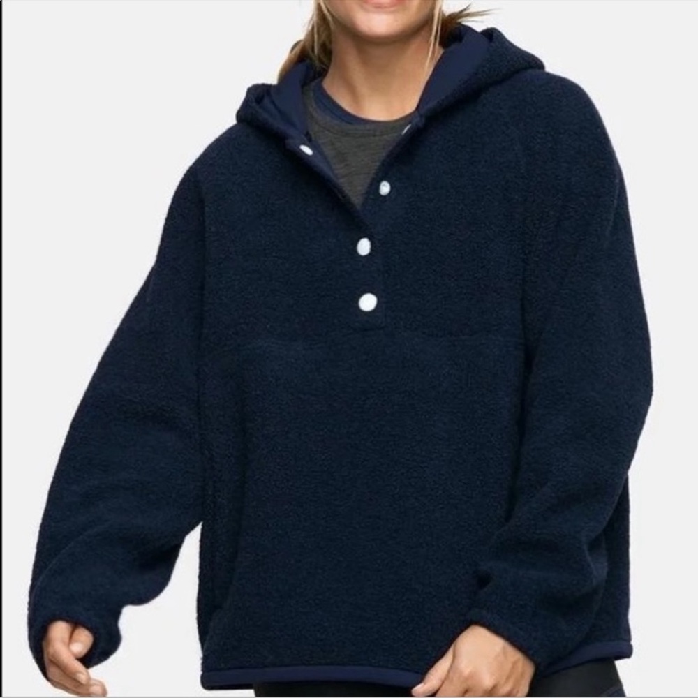 Outdoor Voices Megafleece Hooded Pullover - Picture 2 of 9